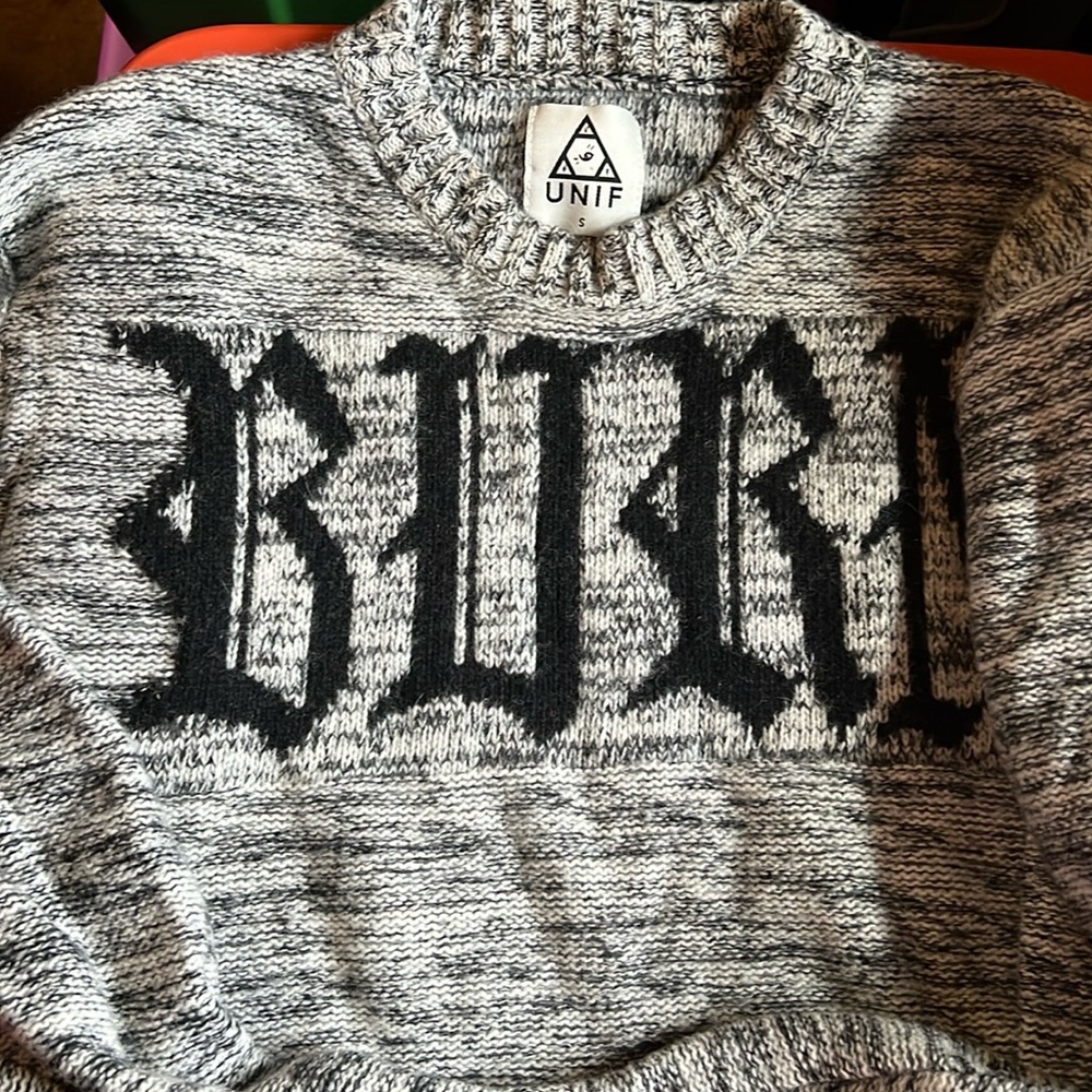 UNIF burnout sweater size small